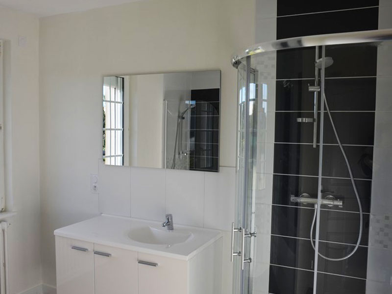 Image 01 Salle de bain - Électricité Nicolas